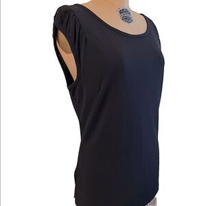 Black sleeveless blouse   